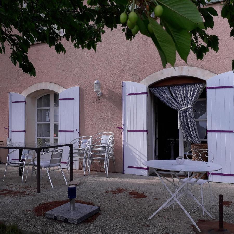 Vents D'Anges Bed & Breakfast Sainte-Cécile-les-Vignes Екстериор снимка