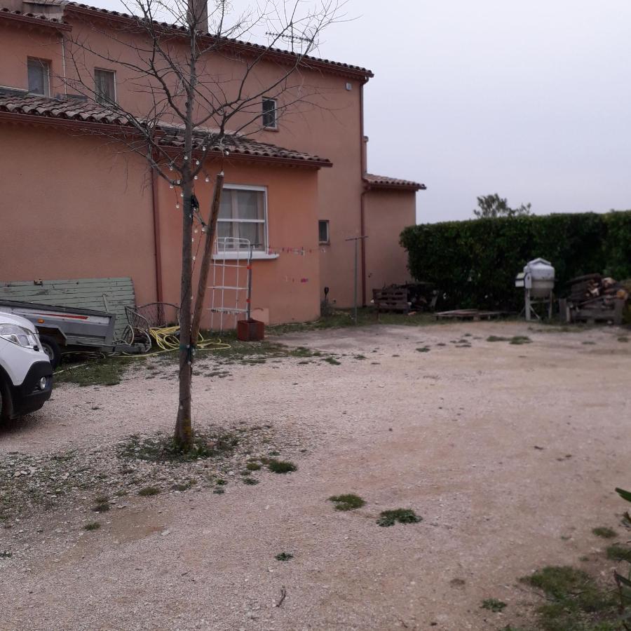 Vents D'Anges Bed & Breakfast Sainte-Cécile-les-Vignes Екстериор снимка