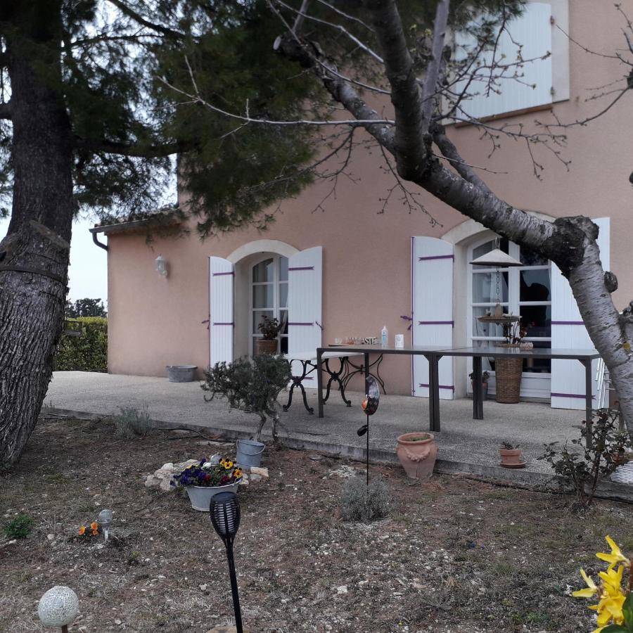 Vents D'Anges Bed & Breakfast Sainte-Cécile-les-Vignes Екстериор снимка