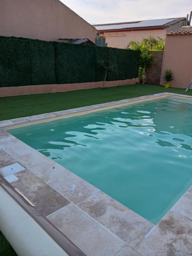 Vents D'Anges Bed & Breakfast Sainte-Cécile-les-Vignes Екстериор снимка