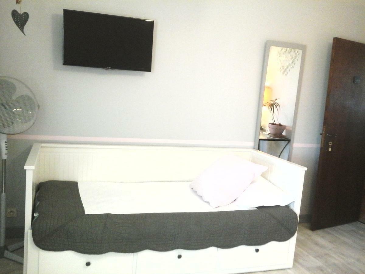 Vents D'Anges Bed & Breakfast Sainte-Cécile-les-Vignes Екстериор снимка