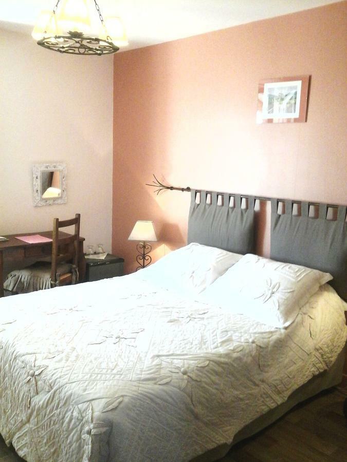 Vents D'Anges Bed & Breakfast Sainte-Cécile-les-Vignes Екстериор снимка