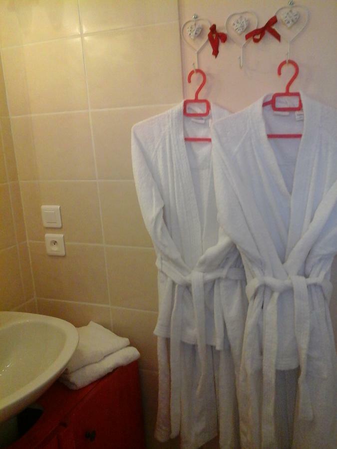 Vents D'Anges Bed & Breakfast Sainte-Cécile-les-Vignes Екстериор снимка